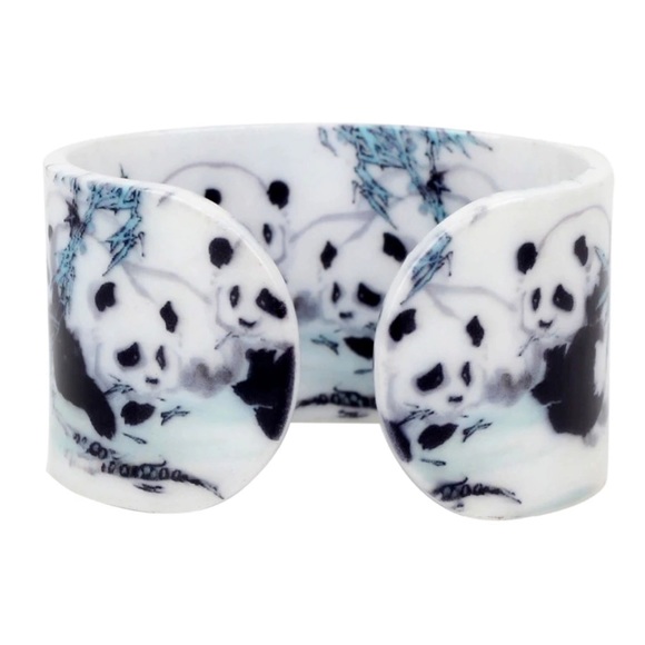 Last One of the Save the Panda’s Bohemian Acrylic Bracelet NWT - Picture 2 of 7